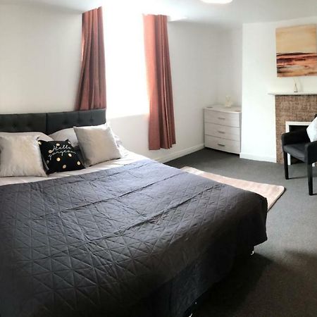 2 Bed Apartment With 2 Ensuites-Near Train Station /Mayflower /City Southampton Exteriör bild